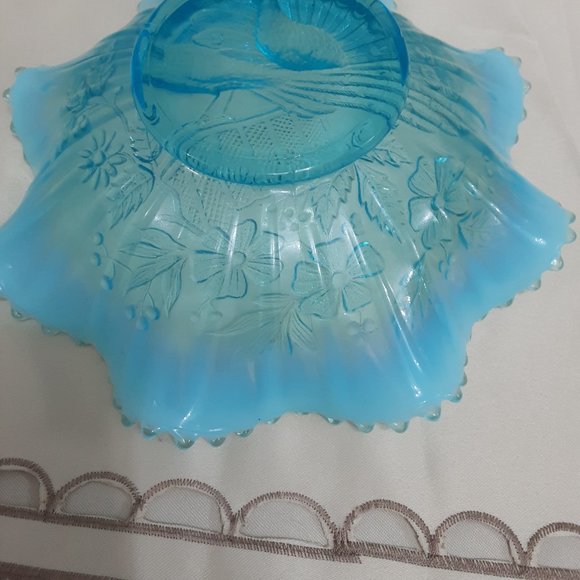 Vintage  Opalescent Glass Ruffled Edge Dish - Picture 5 of 8